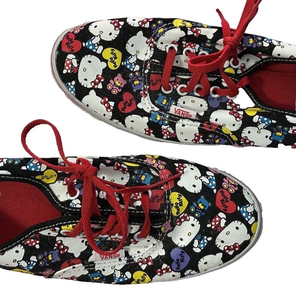 Vans x Hello Kitty Sneakers – Men Size 8/Women 9.5 –Worn Once- Good Condition